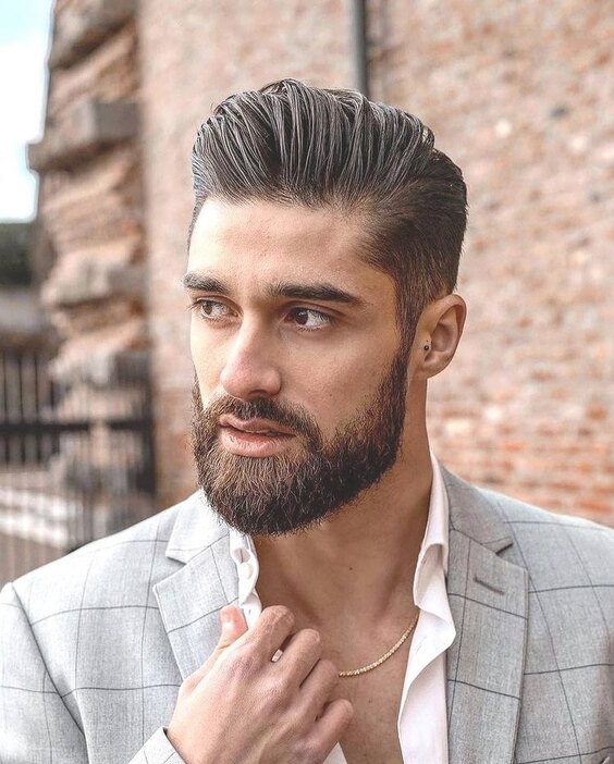 Short Boxed Beard with Slick Comb Over