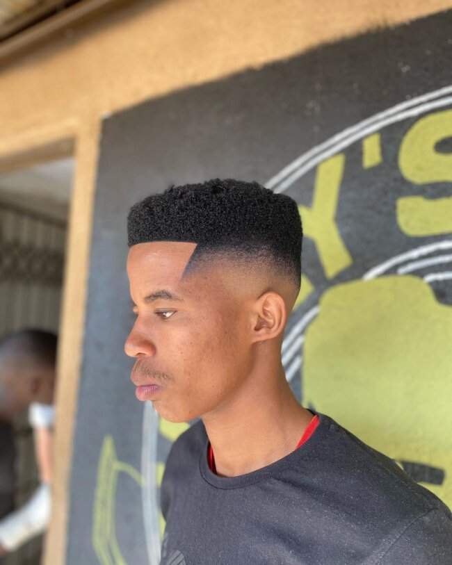 Bold Box Fade with Sharp Lines