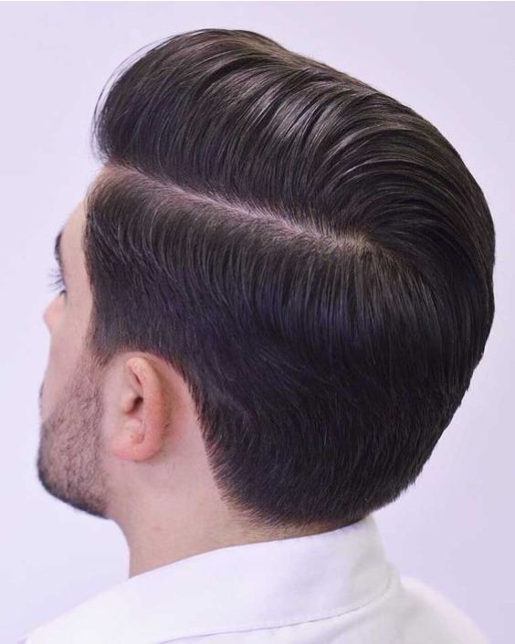 Classic Elegance with a Side-Parted Undercut