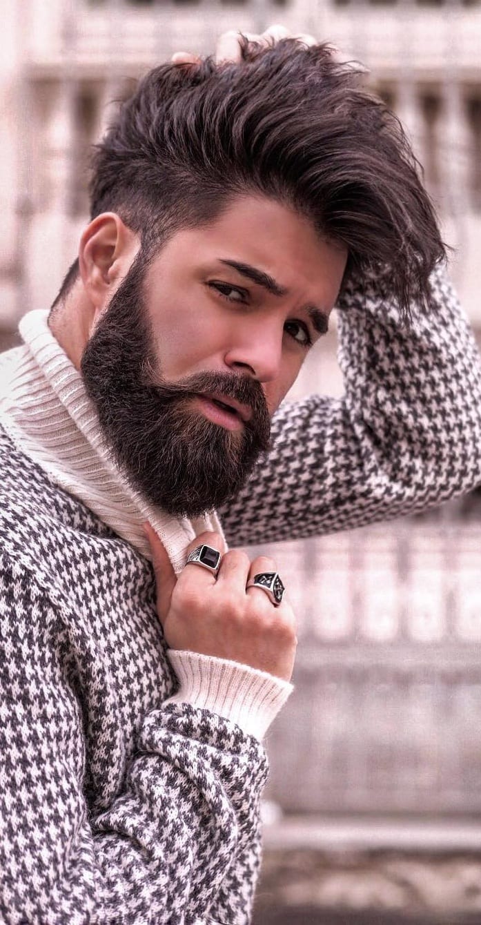 Full Beard with Natural Gradient Tones