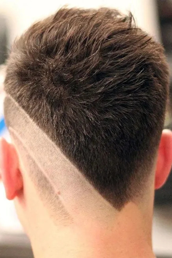 Layered V-Shape Haircut with Razor Sharp Detailing