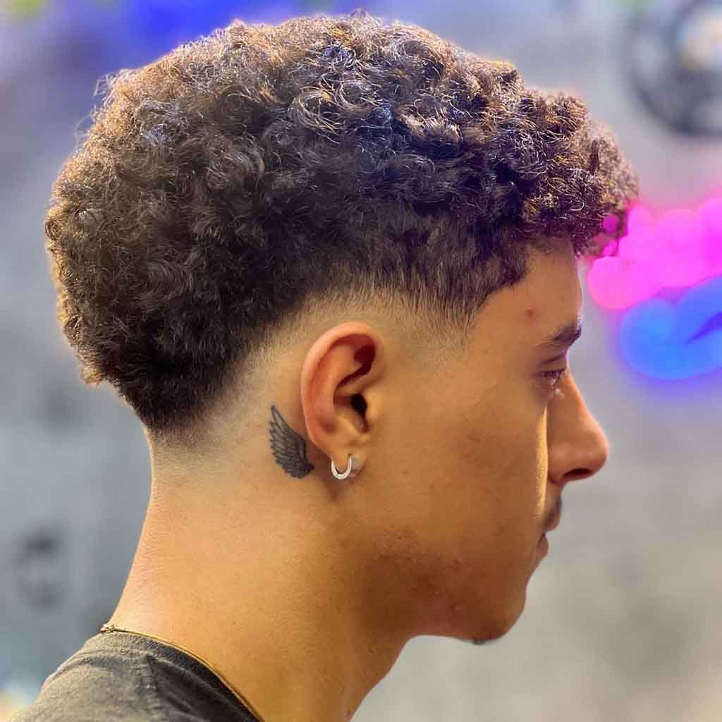 Textured Undercut with Subtle Waves