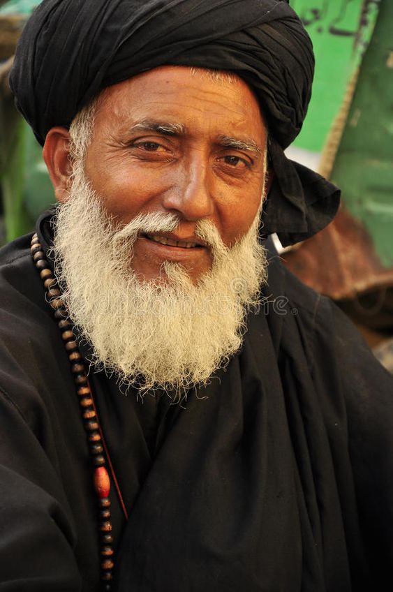 White Beard with Bold Frames and Natural Waves